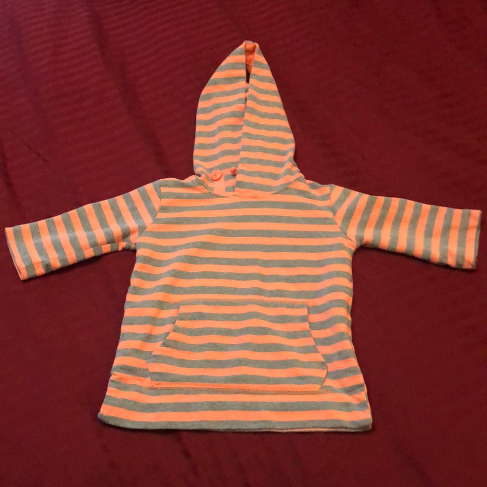 Toddler hooded shirt with 3/4 sleeves